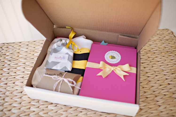 儿童摄影配套产品相册盒及小物件包装设计