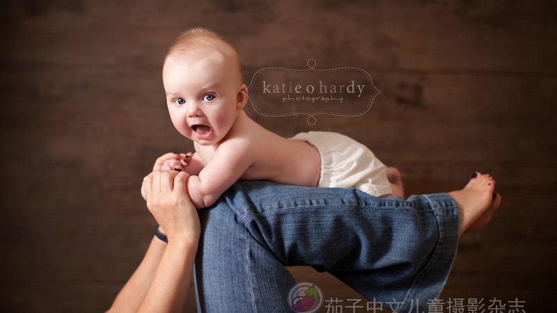 婴儿宝宝摄影中的木地板和背景