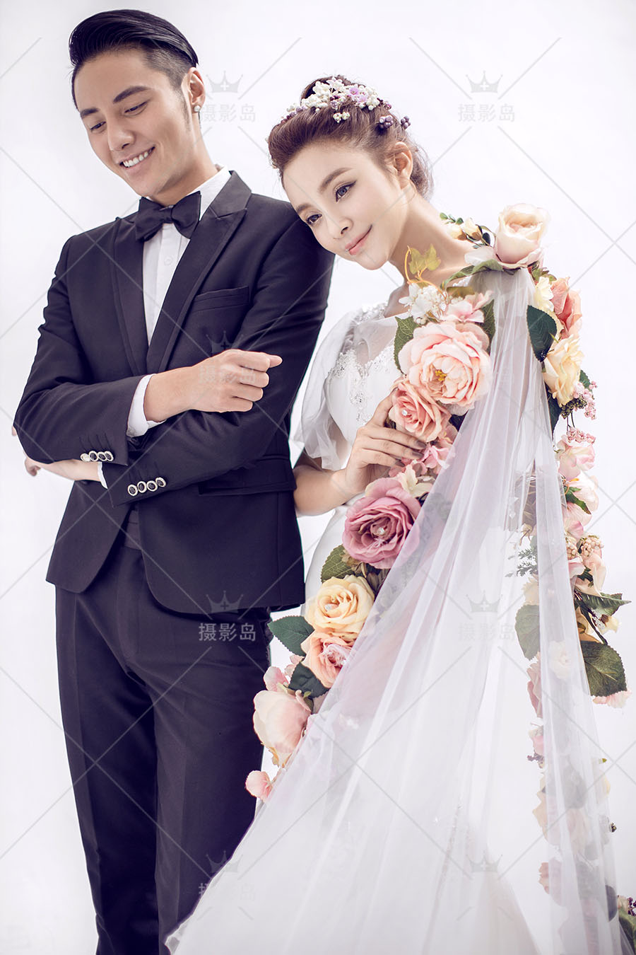 韩式唯美婚纱摄影样片，影楼情侣写真艺术照PSD设计样册模版