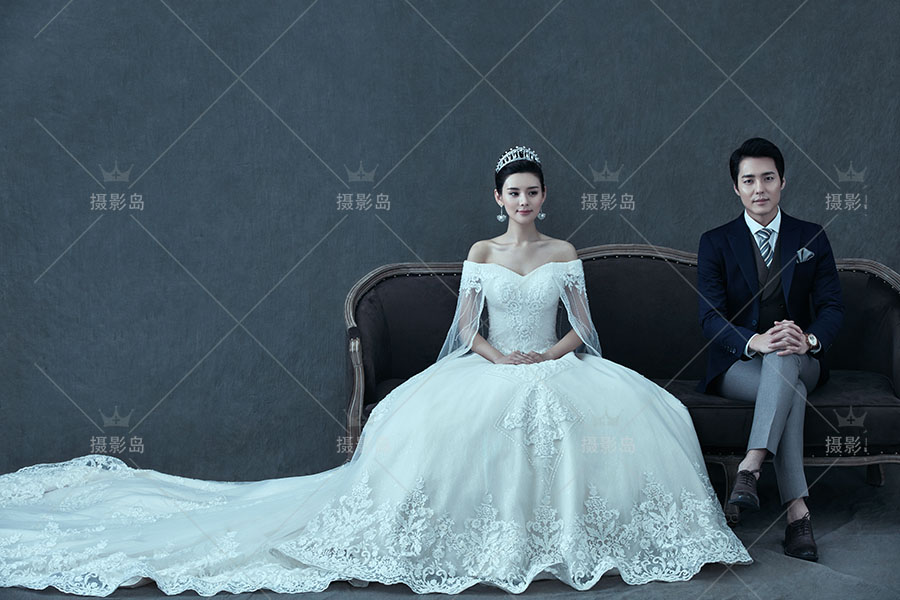 婚纱摄影展会典藏韩式情侣写真样片，唯美纯色背景內景新娘造型照片素材