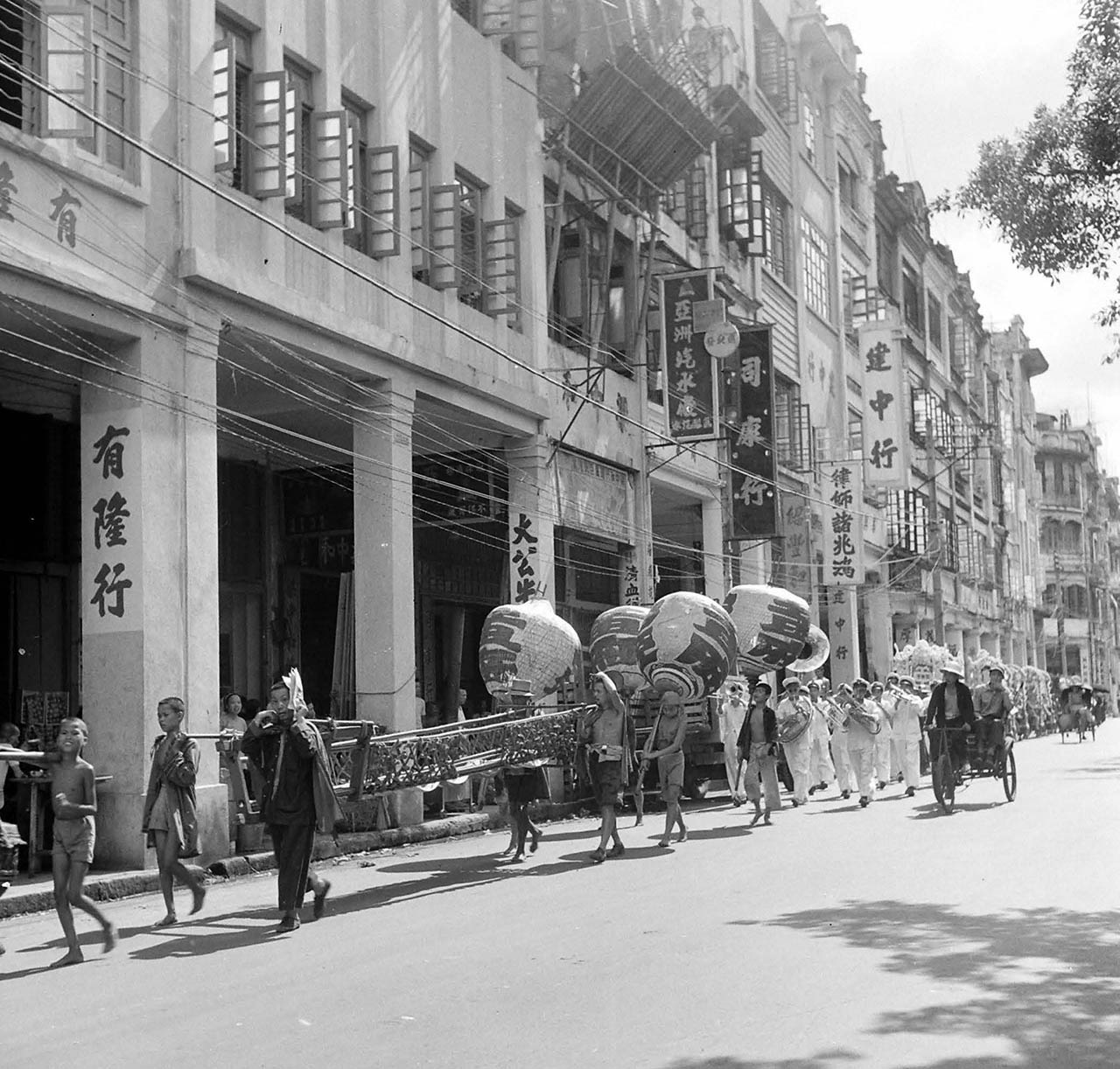 中国的摄影集1947~1949民生老旧照片及PDF素材-Jack Birns 杰克伯恩斯拍摄