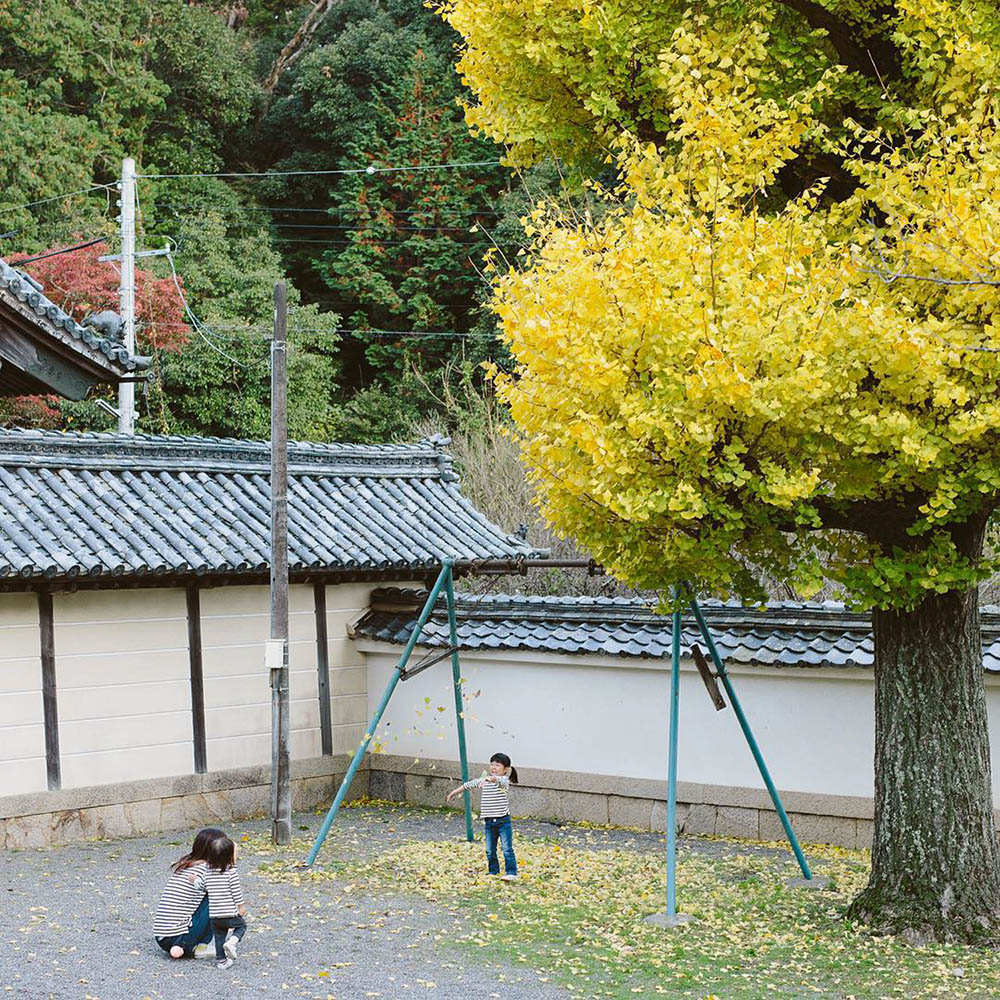 纪实儿童跟拍、家庭生活摄影作品照片拍摄学习参考素材，日本摄影师冢本将人masato tsukamoto图片欣赏