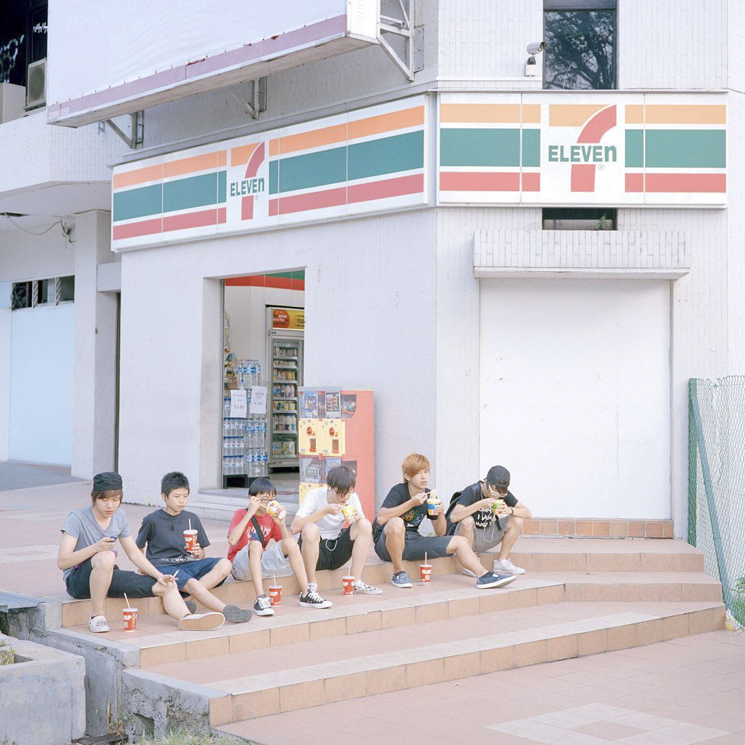 幽梦幻胶片摄影粉色的城市影像学习参考照片素材，新加坡摄影师Nguan作品集图片欣赏