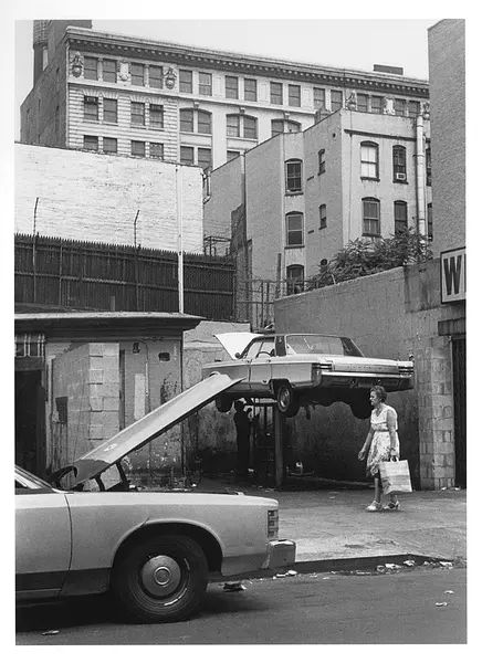 美国女性街头纪实摄影参考素材，摄影师海伦·莱维特Helen Levitt摄影作品集欣赏
