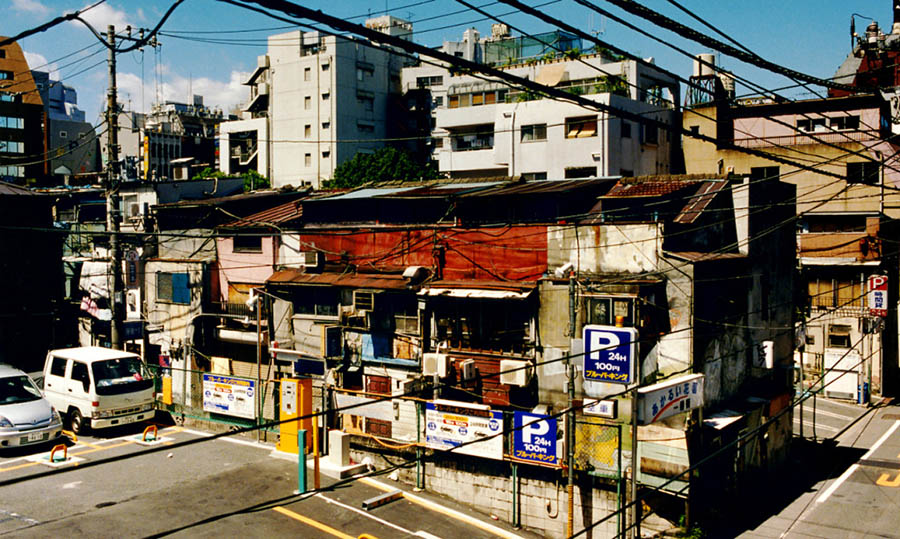 日本城市农村风光黑白纪实观念艺术摄影参考图库素材，摄影师尾仲浩二作品集欣赏