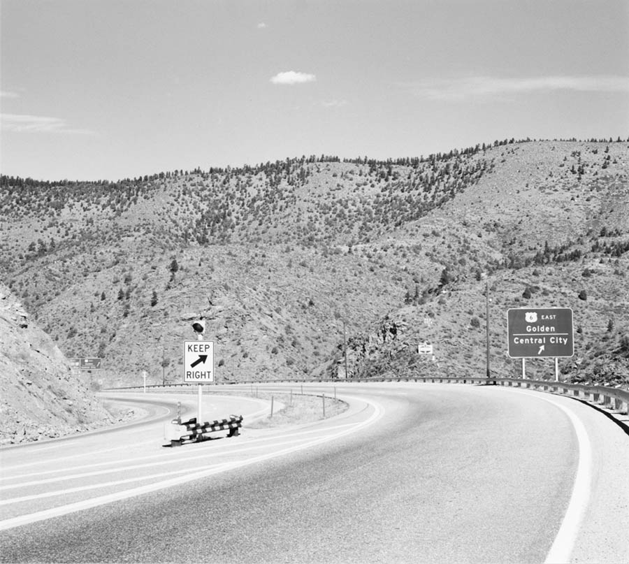 罗伯特亚当斯Robert Adams美国新地形摄影新西部黑白风光纪实摄影作品集欣赏