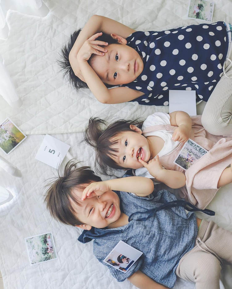 ins日系儿童家庭人像胶片纪实摄影作品图片图库，日本摄影师Yuria作品集欣赏