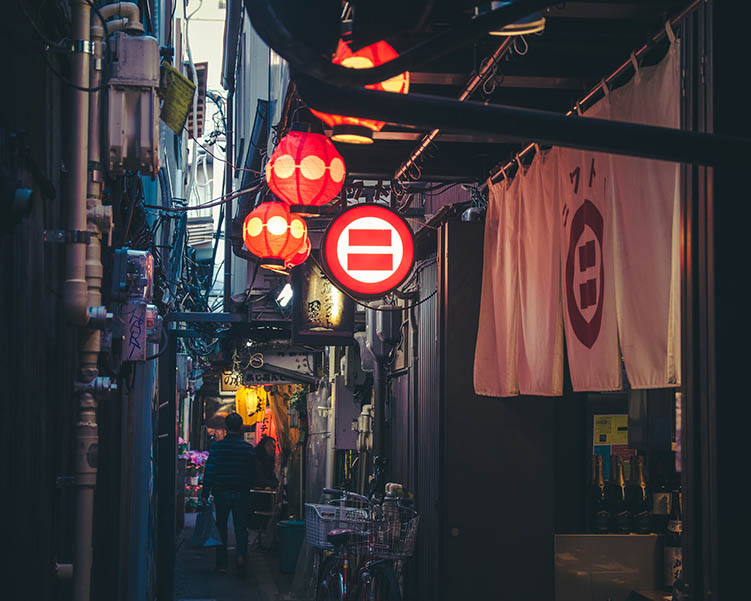 日本街景日式场景纪实图集，现代城市街道和传统民居小巷照片图库