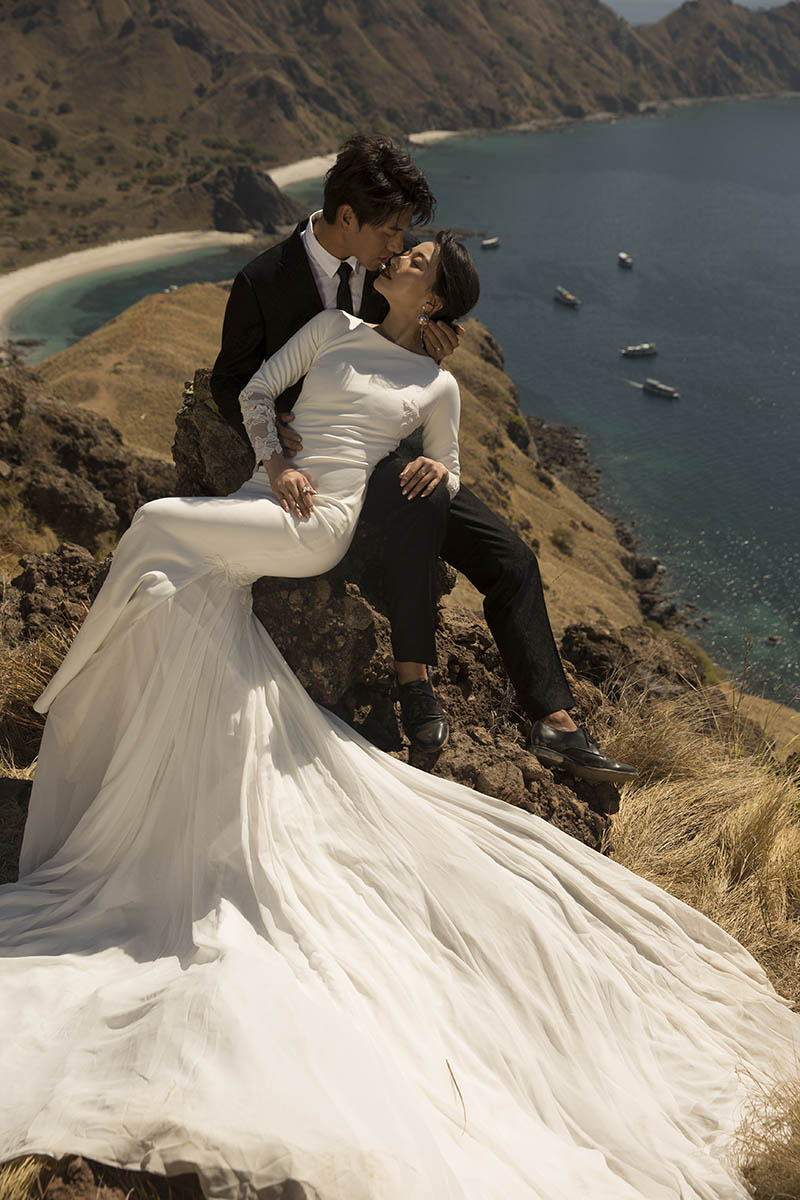 14张海岛海滩旅拍白色长裙摆裙婚纱照raw未修原片，佳能相机cr2格式婚纱摄影原图练习素材
