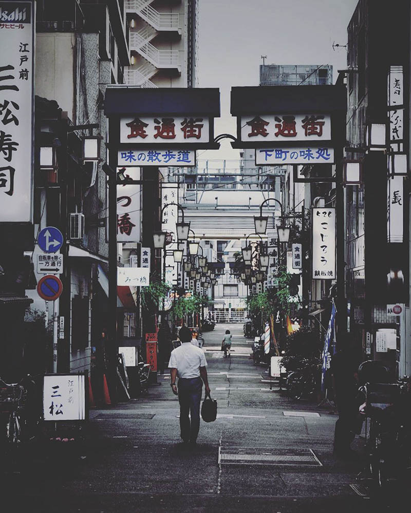 浓郁的日本街头夜景摄影作品欣赏，摄影师Motoi Hayashi作品集电子版图片素材<