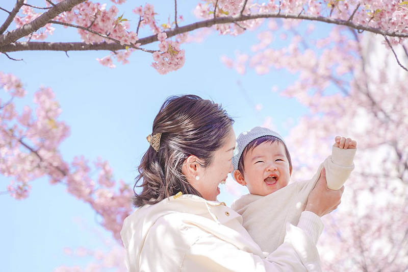 日系纪实儿童亲子家庭摄影作品集欣赏，日本摄影师Maki作品图片