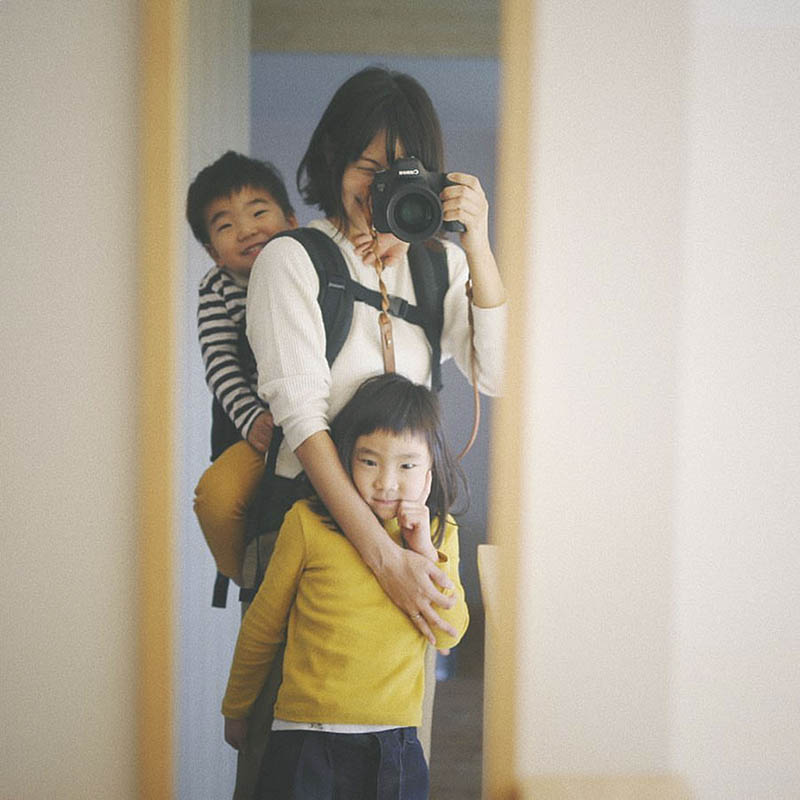 日系儿童家庭生活纪实摄影作品集图库欣赏，日本摄影师tommy作品