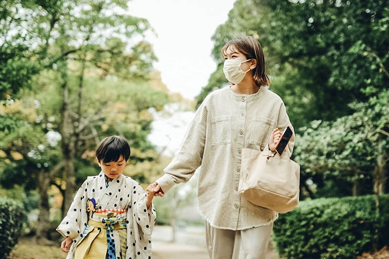 日系纪实亲子儿童摄影作品集欣赏，日本摄影师shikitohito作品审美提升