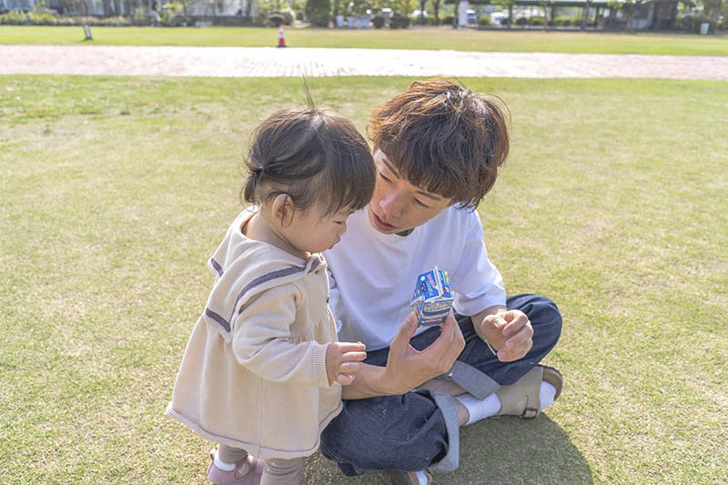 日本纪实亲子家庭儿童摄影图库欣赏