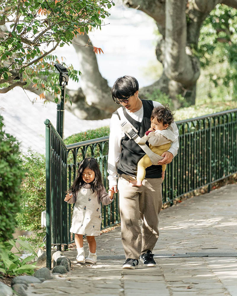日本家庭姐妹儿童写真摄影作品图集欣赏