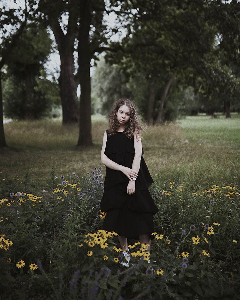 德国摄影师Tina Sosna柔美胶片自然宁静氛围感人像摄影作品集欣赏