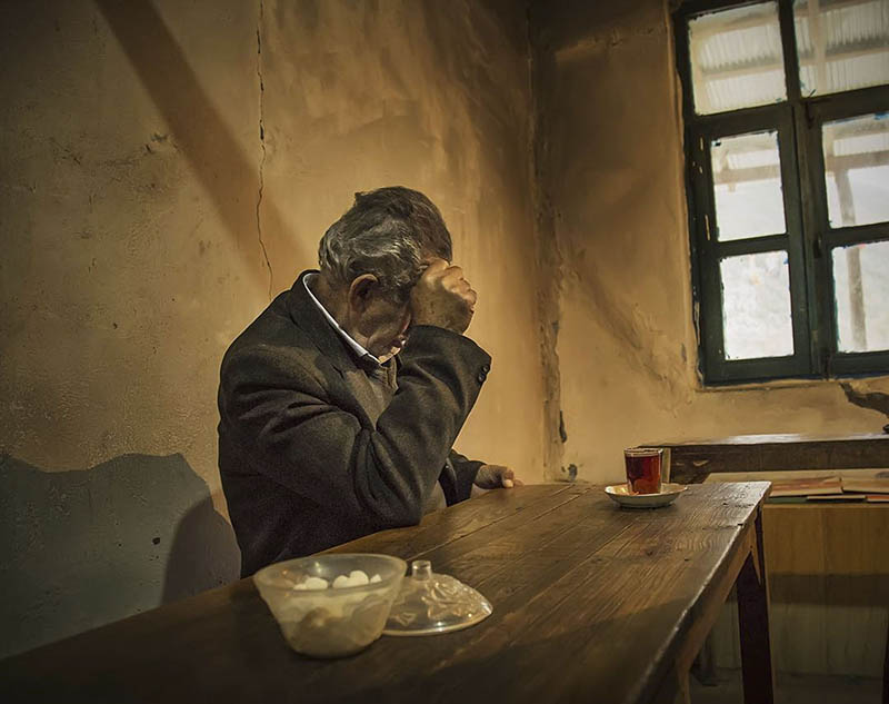 中东伊朗纪实人文人像摄影作品集图库欣赏，伊朗摄影师Amin Mahdavi作品参考审美提升素材