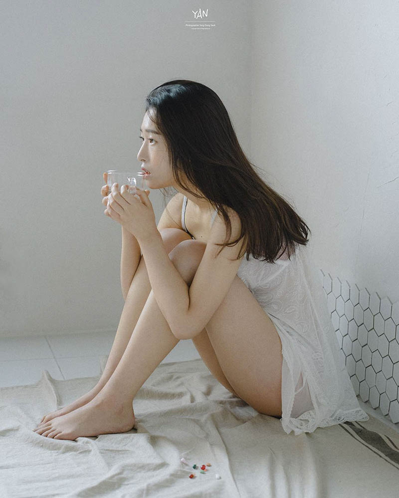 日韩美少女小清新情绪胶片摄影作品集欣赏