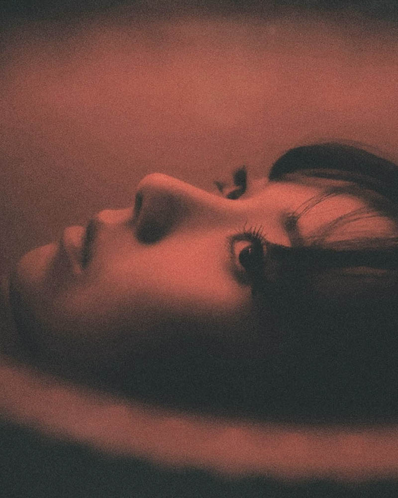韩国美少女情绪胶片写真摄影作品集欣赏