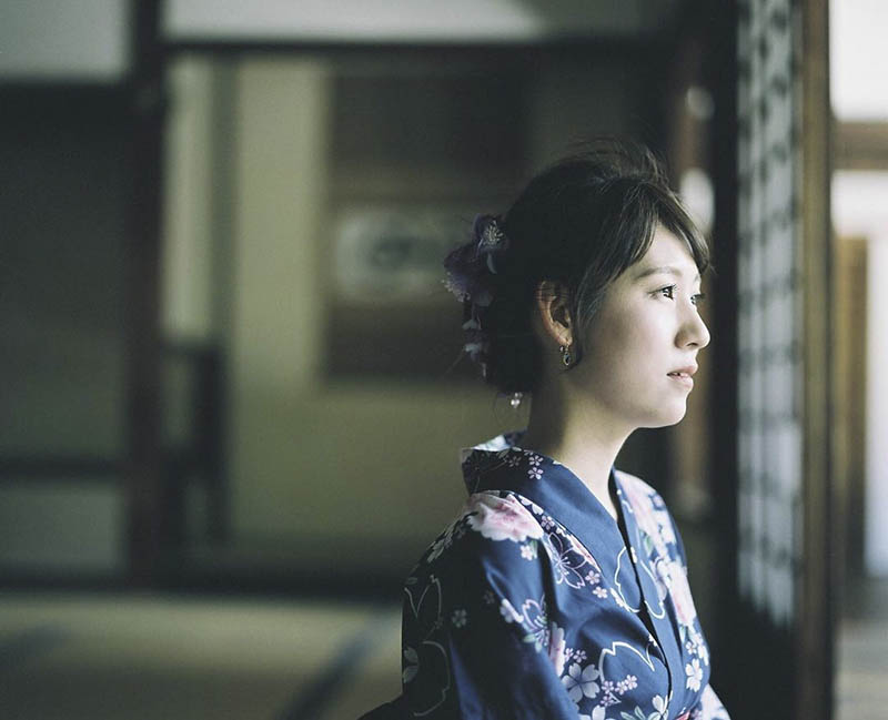 日系故事感胶片风格人像摄影作品欣赏