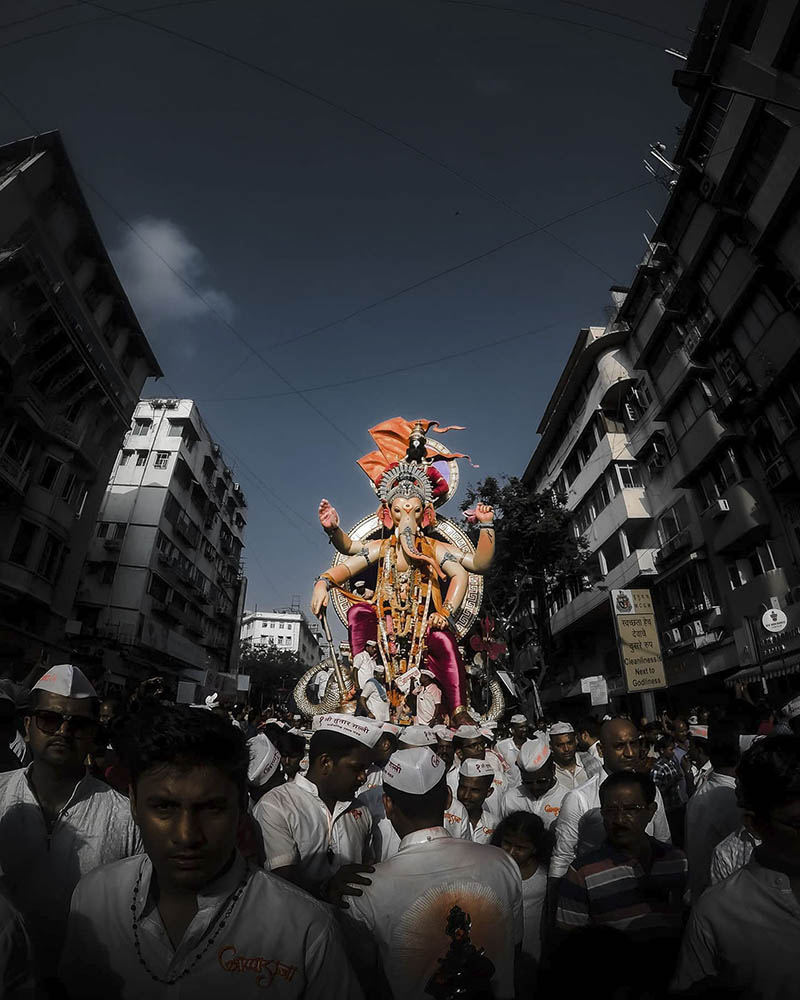 印度人文风光纪实人像摄影作品欣赏，ins印度摄影师Ganesh Vanare审美形象照摆姿提升素材