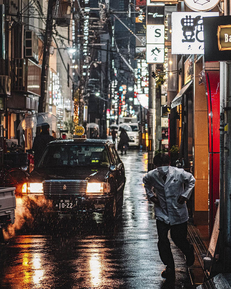 日本阴雨天夜景街拍街景风光摄影作品图片欣赏，日本摄影师saaco_film审美提升素材