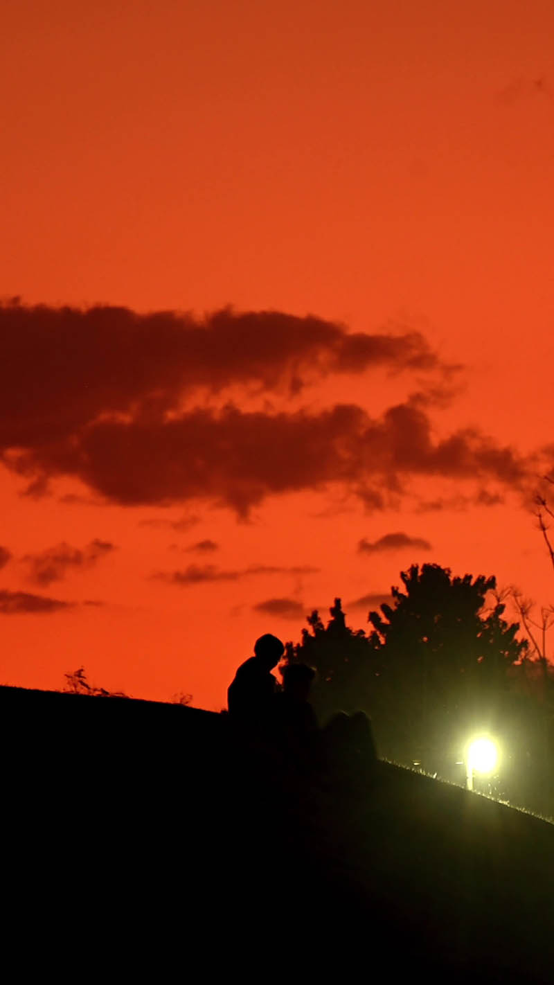 可商用晚霞视频大全合集下载，高清实拍唯美夕阳晚霞傍晚黄昏彩霞抖音快手无版权短视频剪辑素材