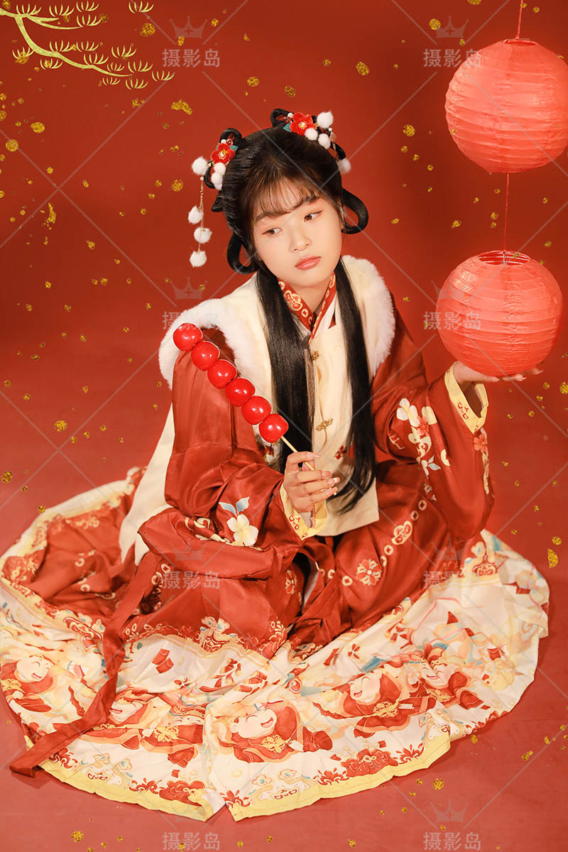 照相馆过年红色风格美女祝福写真新年照样片