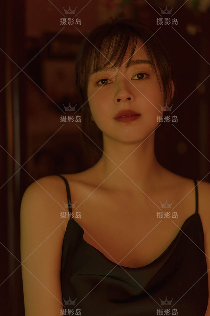 影楼性感美女室内写真样片套图图片素材，室内美女人像写真样照图片大全