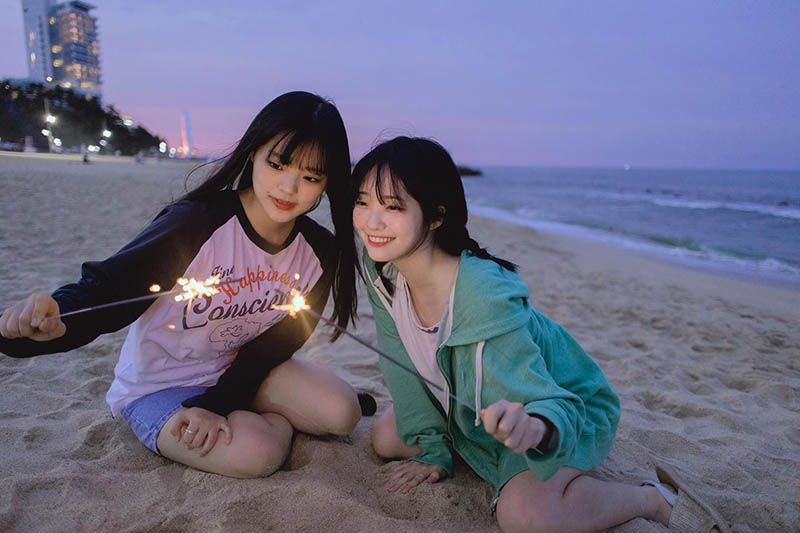 小清新胶片人像摄影作品图片欣赏，韩国摄影师butter__nim审美提升素材