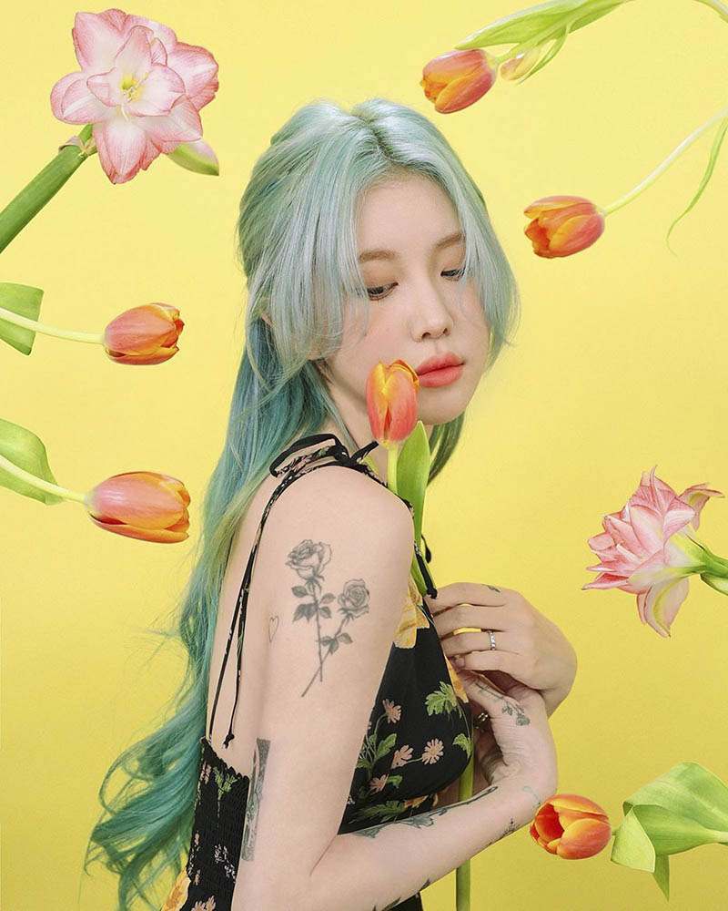 胶片风格少女写真人像摄影作品图片欣赏，韩国摄影师mu_gung审美提升素材
