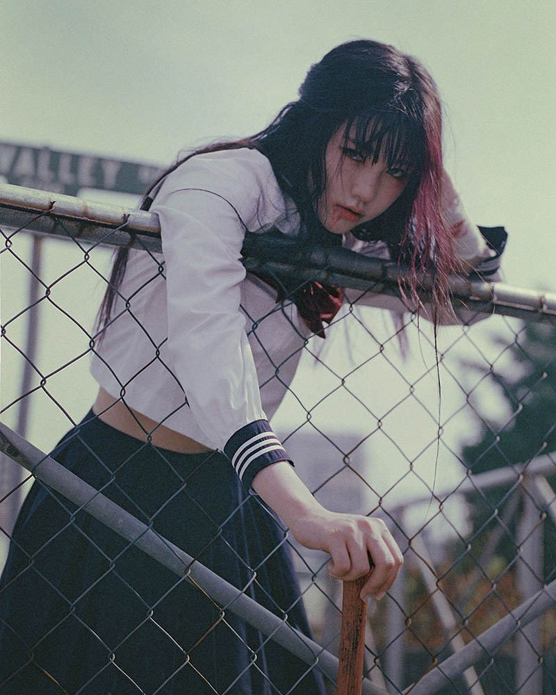 胶片风格少女写真人像摄影作品图片欣赏，韩国摄影师mu_gung审美提升素材
