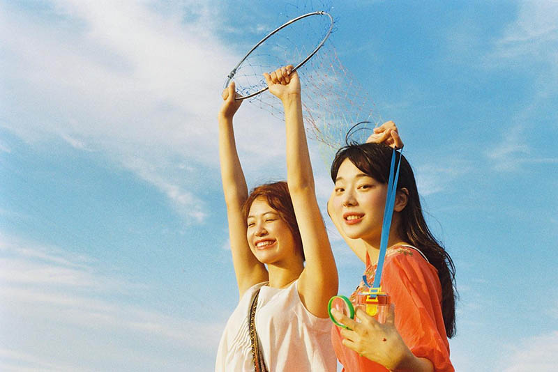 胶片风格胶片人像少女摄影作品图片欣赏，韩国摄影师next_bus审美提升素材
