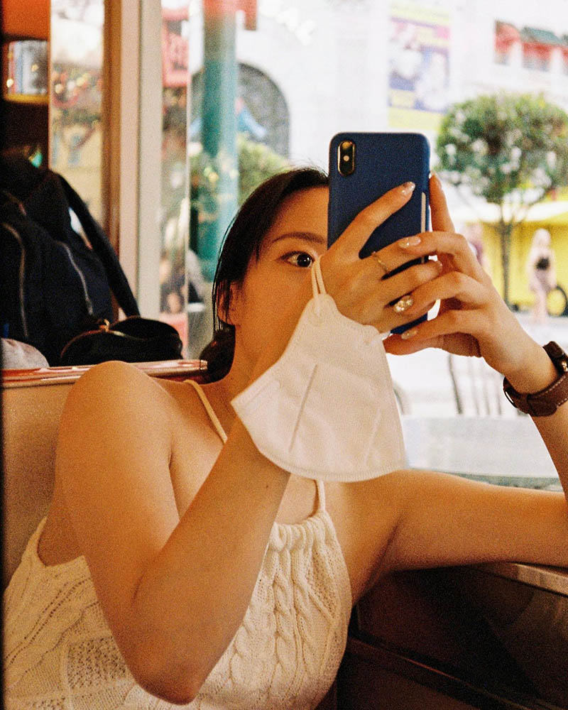 韩国少女胶片写真摄影作品图片欣赏，韩国摄影师poi_macaw审美提升素材
