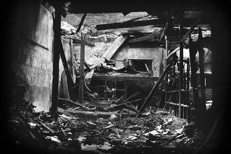 黑白纪实摄影作品图片欣赏，智利圣地亚哥摄影师Rodrigo Gomez Rovira审美提升素材