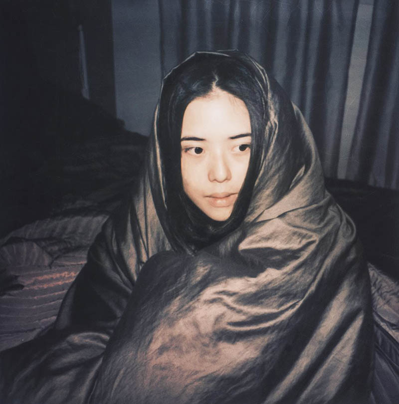 个人写真套图复古胶片风格时尚人像摄影作品图片欣赏，摄影师Ricor审美提升素材