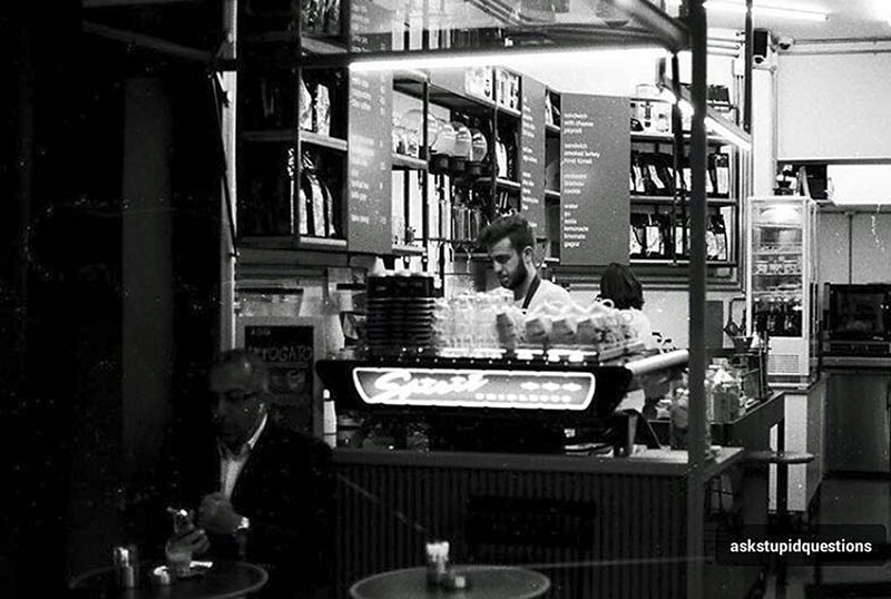 黑白胶片摄影作品欣赏，Ins账号著名黑白胶片生产商ILFORD PHOTO作品集图片素材