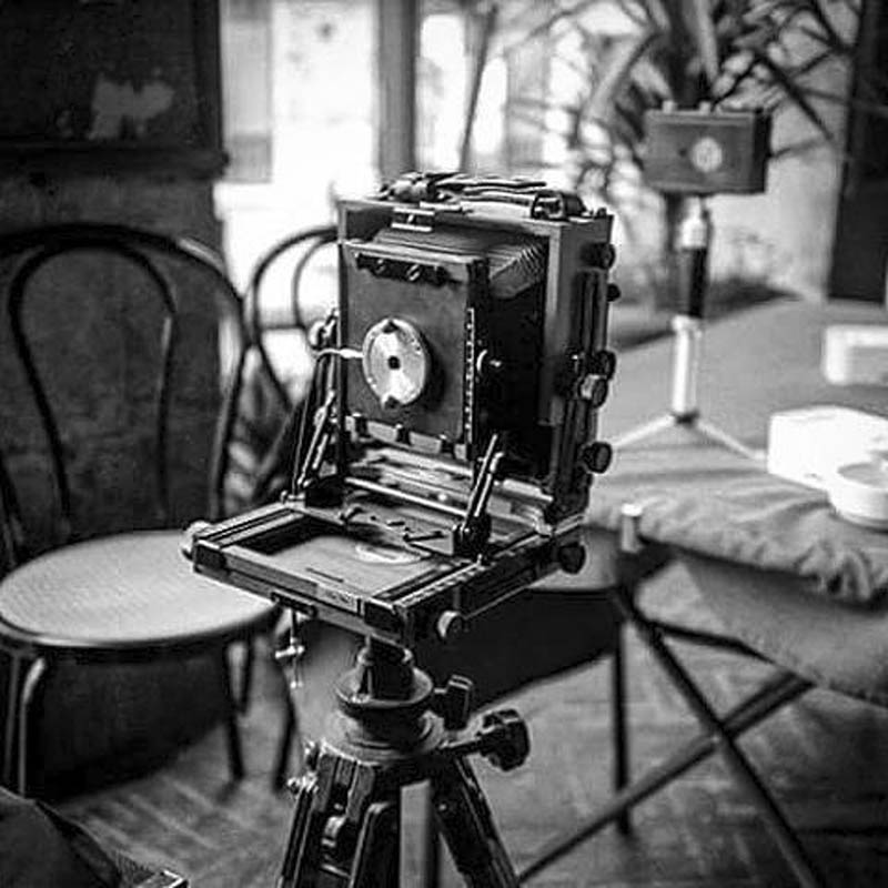 黑白胶片摄影作品欣赏，Ins账号著名黑白胶片生产商ILFORD PHOTO作品集图片素材