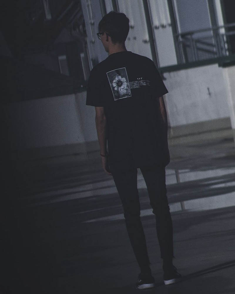 夜景低光环境弱光风光人像摄影作品欣赏，ins摄影师nightwalkermagazine作品集图片素材