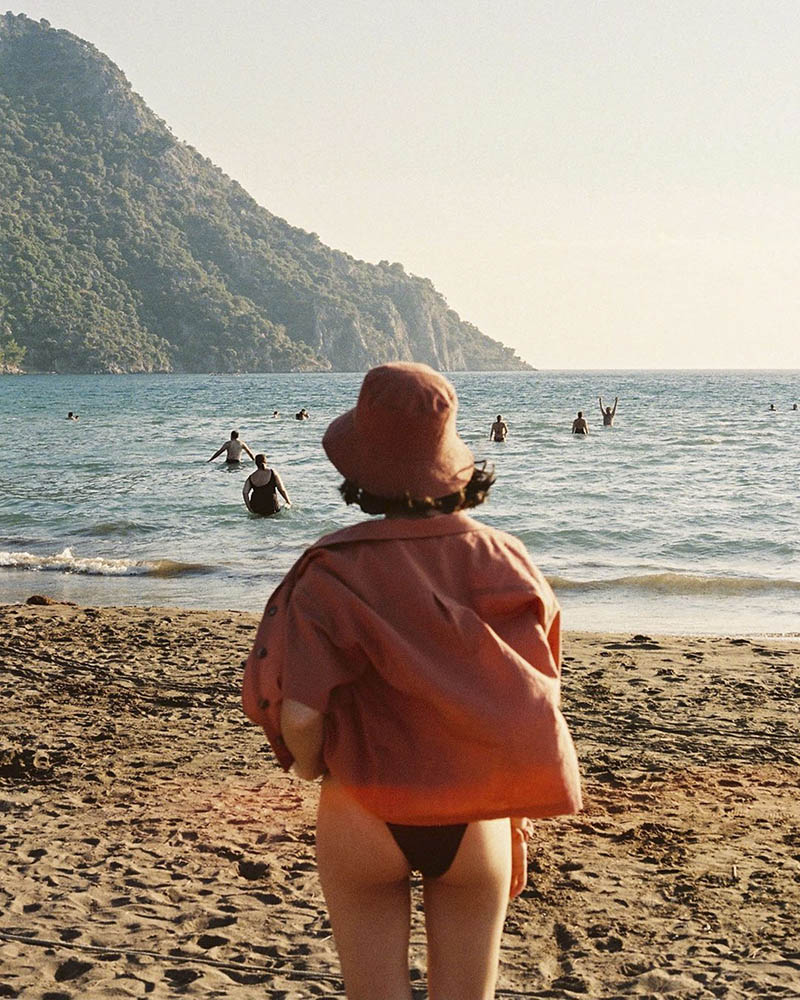 浪漫神秘氛围电影感视觉艺术摄影作品欣赏，ins账号 @photocinematica作品集图片素材