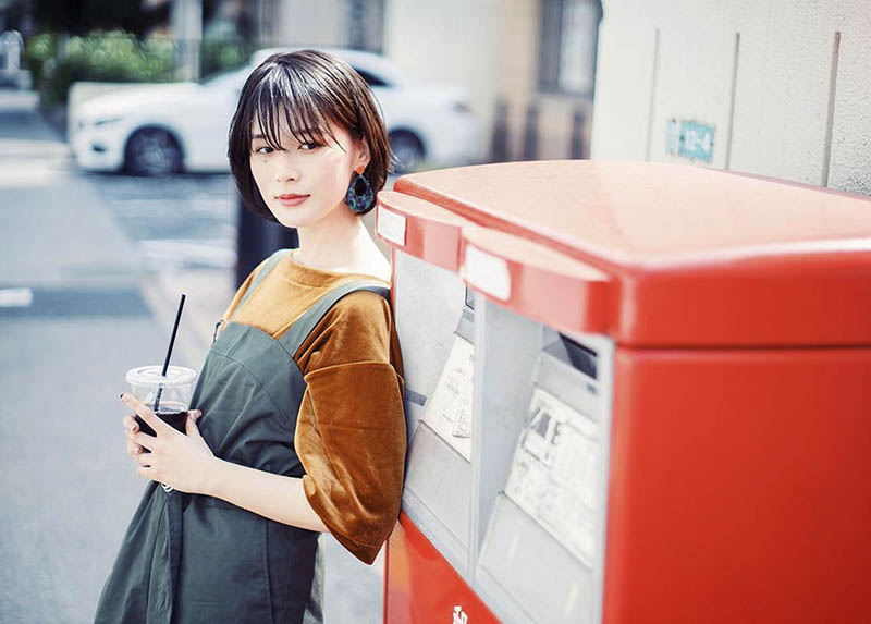 清淡、柔和、自然、舒适日本少女写真摄影作品欣赏，ins摄影师佐藤俊斗Shunto Sato作品集图片素材