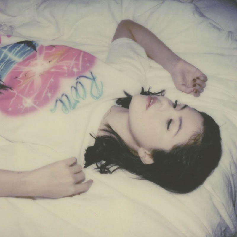 梦幻女性视角少女人像摄影作品欣赏，ins摄影师Petra Collins（佩特拉・柯林斯）作品集图片