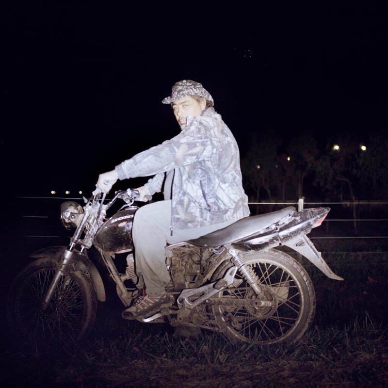 阿根廷足球运动、新闻人文纪实摄影作品欣赏，阿根廷摄影师Alejandro Kirchuk作品集图片素材