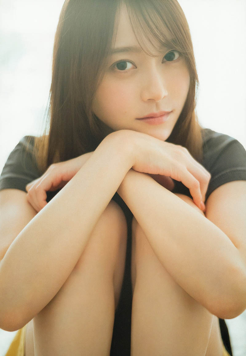 日本女子组合乃木坂46成员女歌手Nao Yumiki 弓木奈於1st写真集
