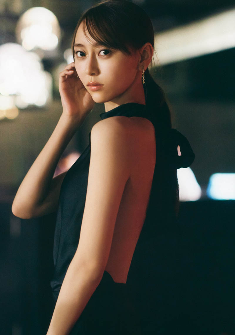 日本女子组合乃木坂46成员女歌手Nao Yumiki 弓木奈於1st写真集