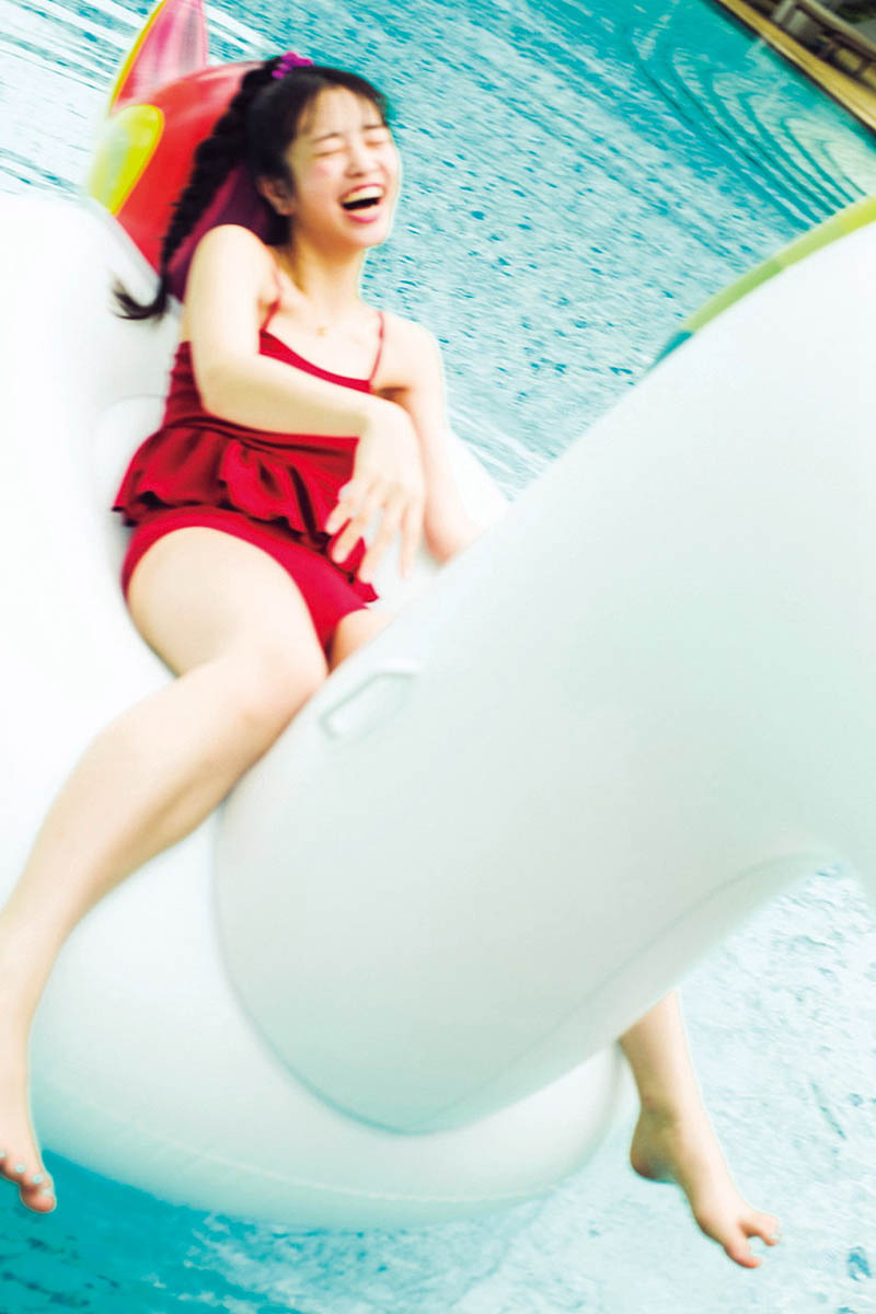 日本演员模特Mayuu Yokota 横田真悠写真集 「ないしょの＃まゆうだけ」