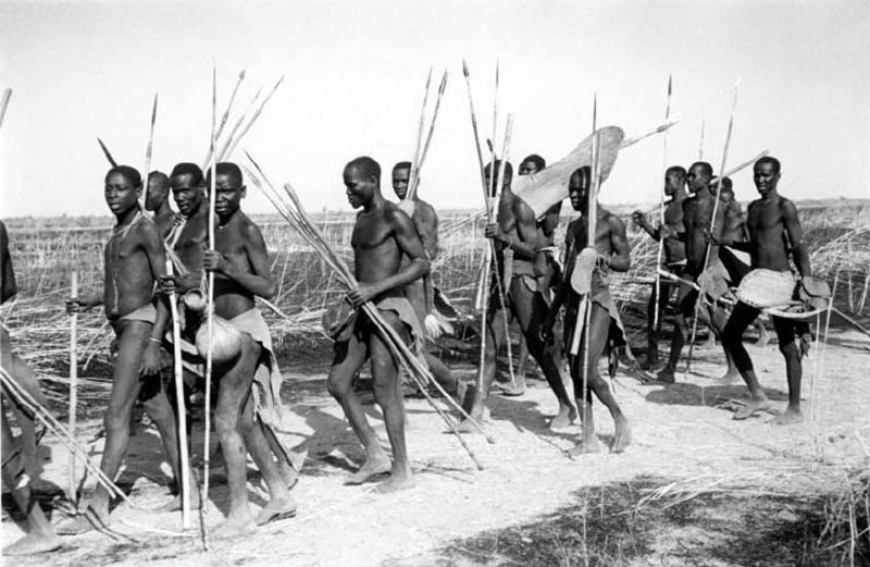 新闻纪实摄影作品图集欣赏，马格南摄影师George Rodger（乔治・罗杰）作品集