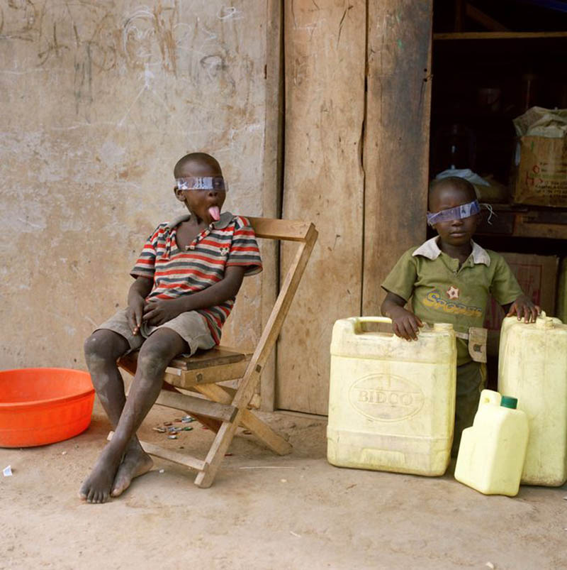 女性议题摄影作品图集欣赏，英国摄影师Olivia Arthur（奥利维亚・亚瑟）作品集