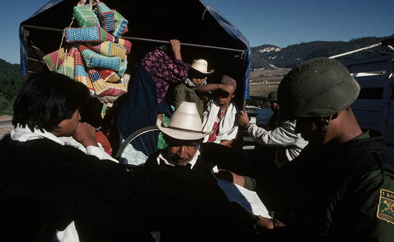 胶片纪实摄影作品图集欣赏,玛格南摄影师Paul Fusco(保罗・福斯克)作品集