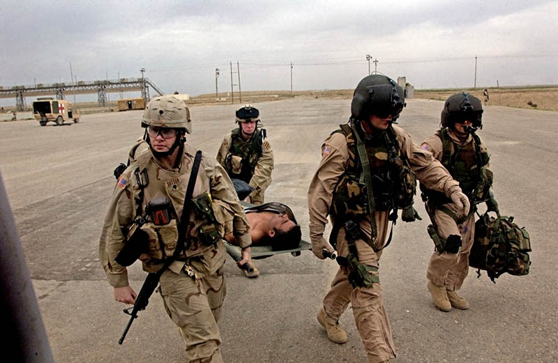 战争新闻纪实摄影作品图集欣赏，德国摄影师Thomas Dworza作品集图片素材